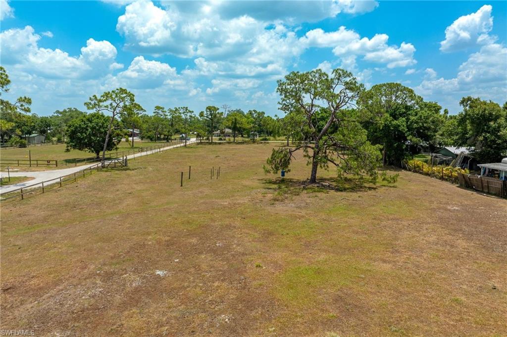 18301 Old Bayshore Rd Property Photo 14