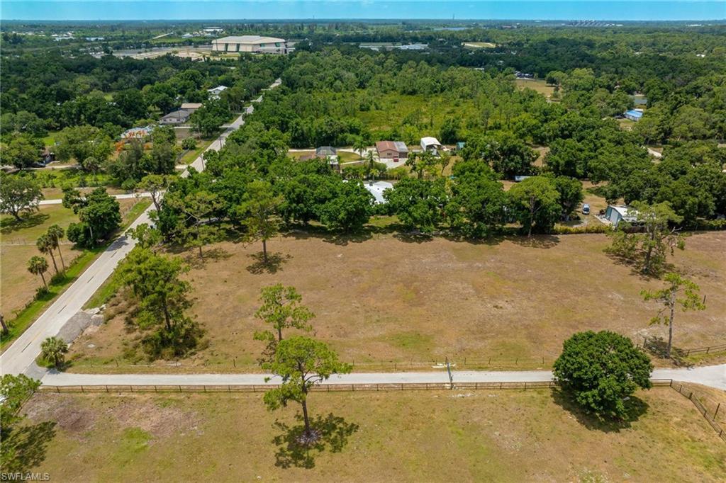 18301 Old Bayshore Rd Property Photo 20