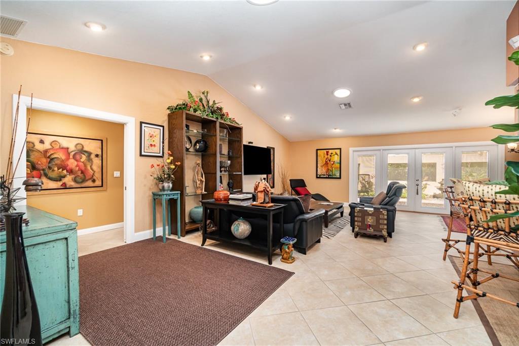 15854 Gleneagle Ct Property Photo 9