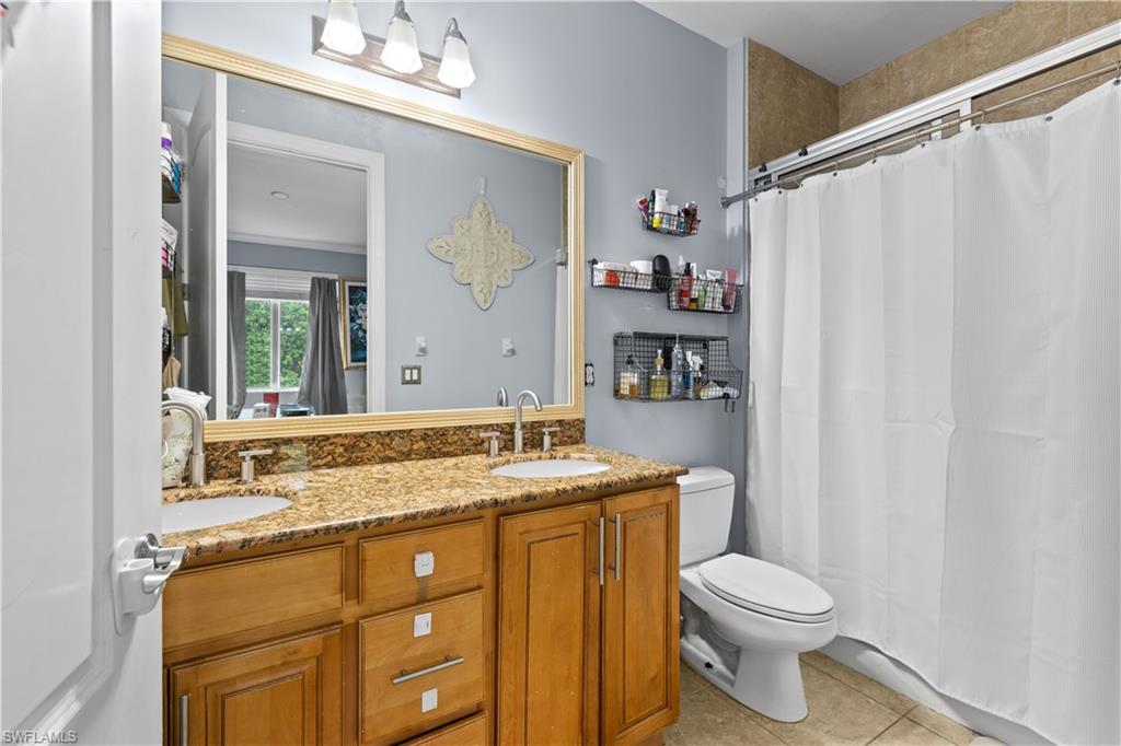 311 Copeland Ave S # 202 Property Photo 14