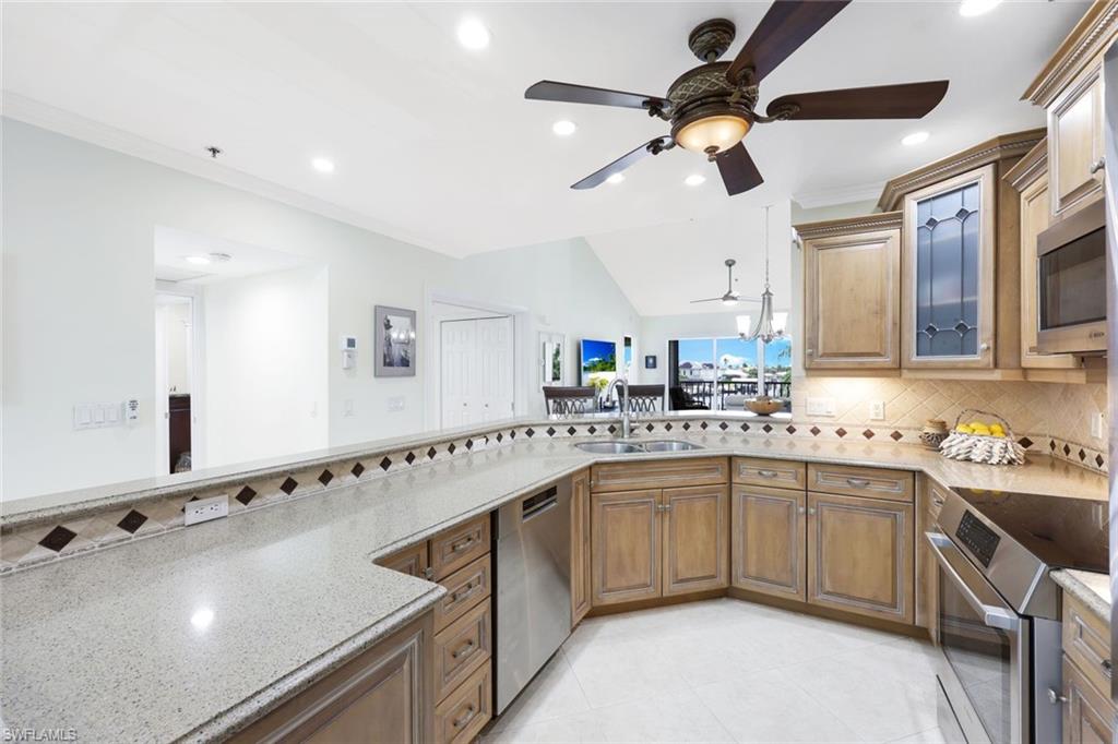 18080 San Carlos Blvd # 724 Property Photo 13