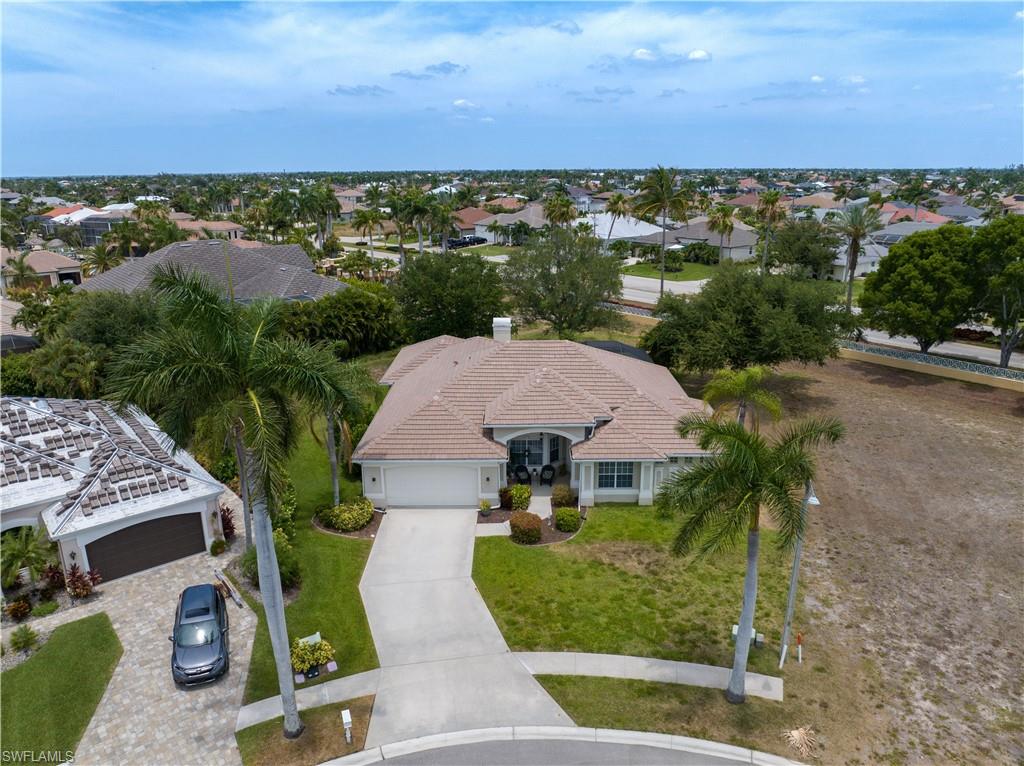 1911 Lagoon Ln Property Photo 10