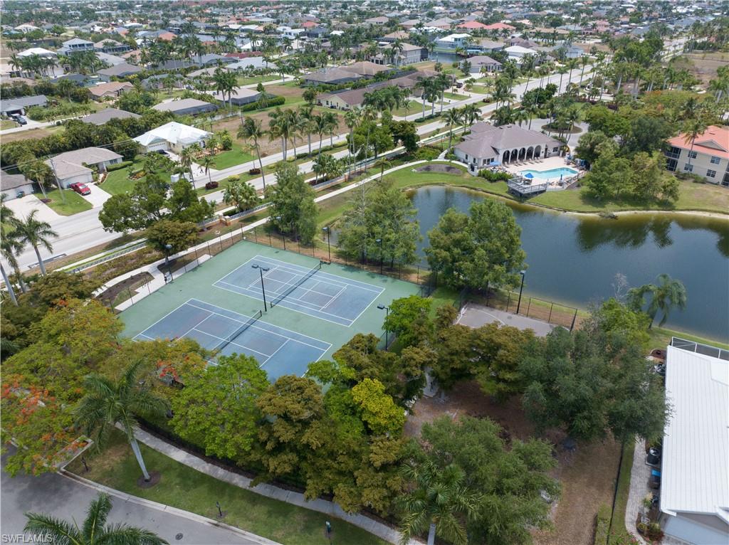 1911 Lagoon Ln Property Photo 18
