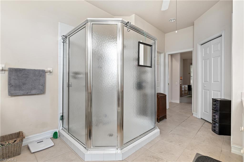 1911 Lagoon Ln Property Photo 30