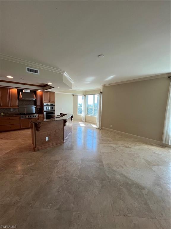 285 Grande Way # 701 Property Photo 4