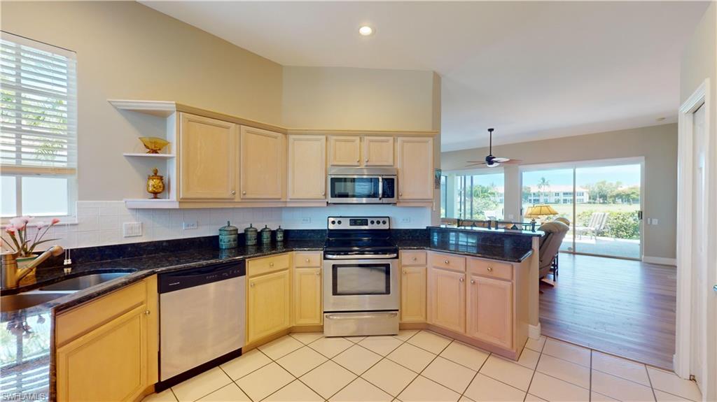 16380 Willowcrest Way Property Photo 13