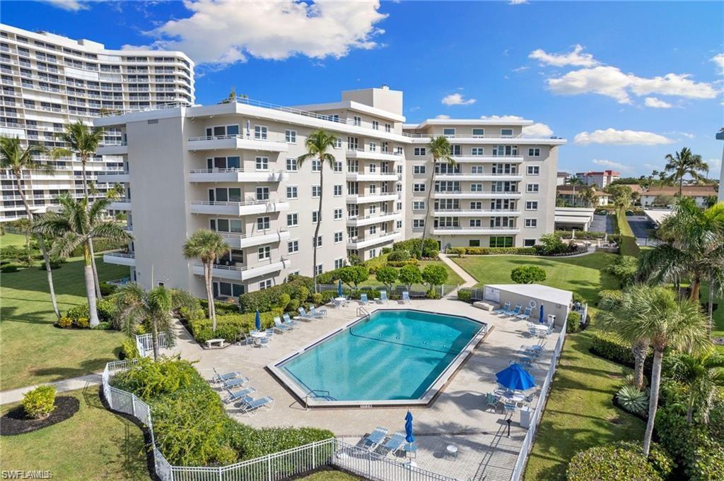 240 Seaview Ct # 211 Property Photo 17