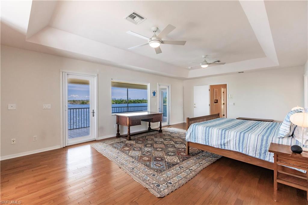 11593 Island Ave Property Photo 14