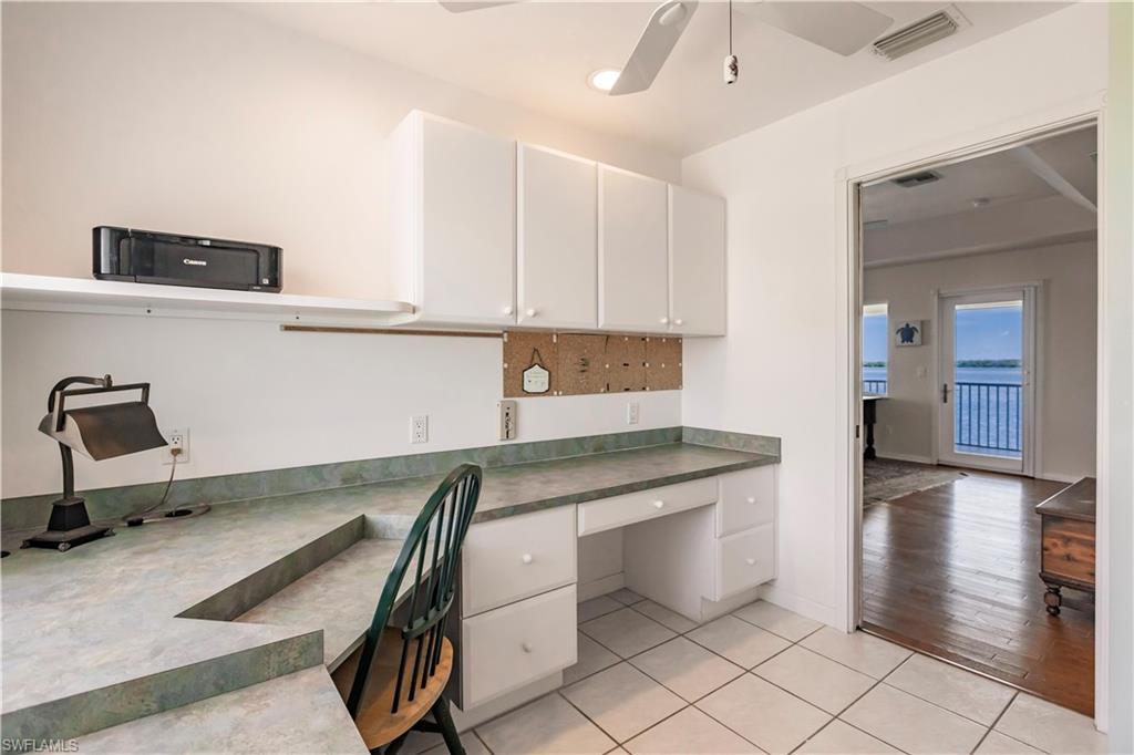11593 Island Ave Property Photo 17
