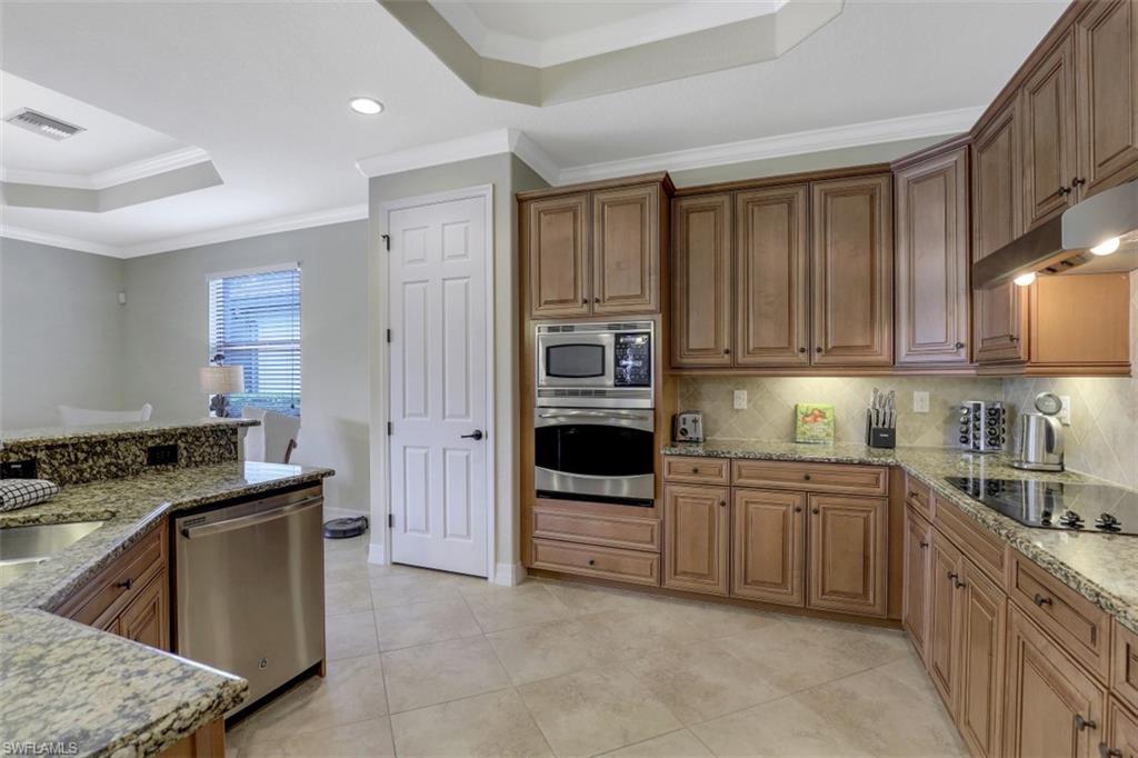 9530 Piacere Way Property Photo 12