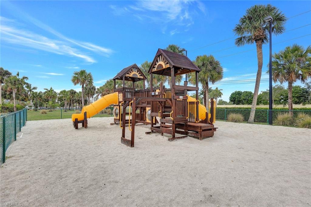 177 Santa Clara Dr # 4 Property Photo 19