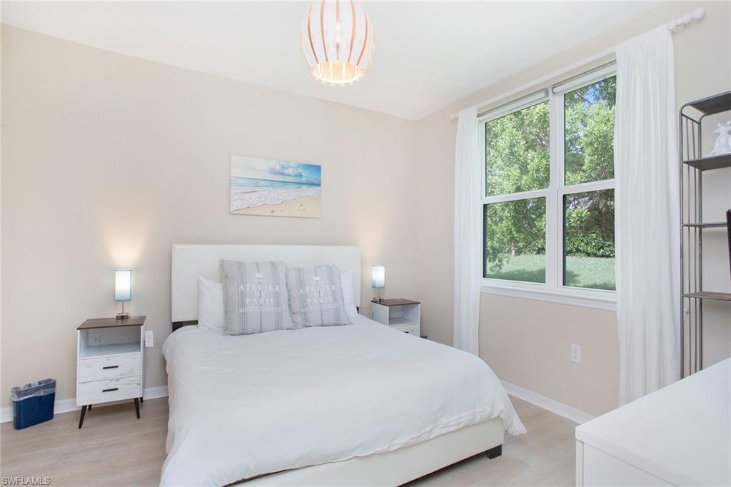 14915 Edgewater Cir Property Photo 15