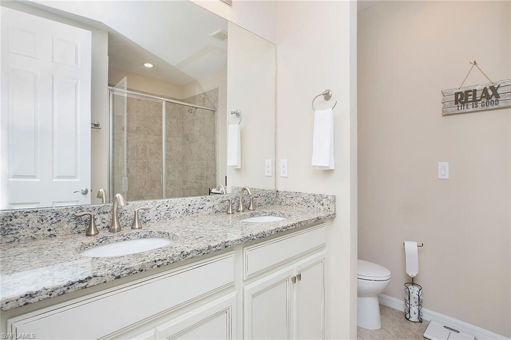 14915 Edgewater Cir Property Photo 17