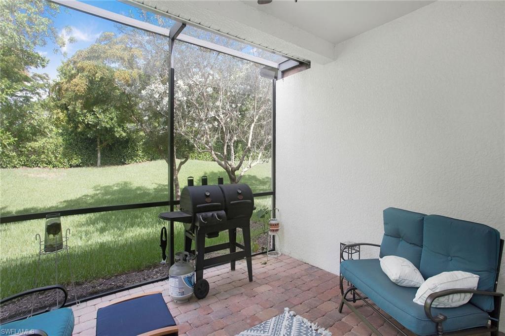 14915 Edgewater Cir Property Photo 23