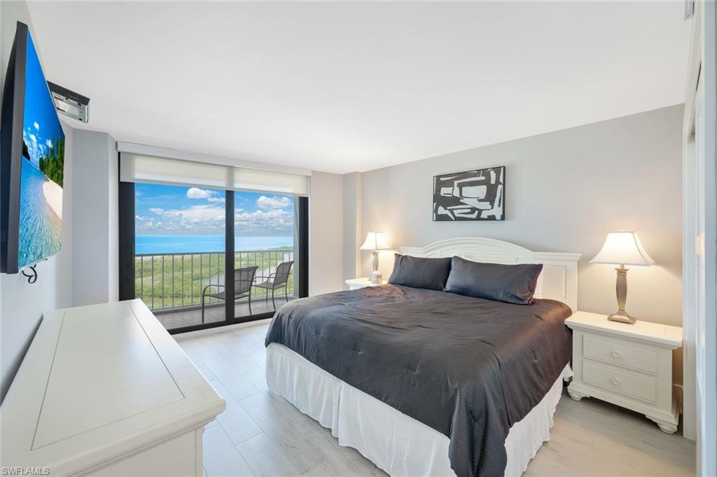 320 Seaview Ct # 1801 Property Photo 14