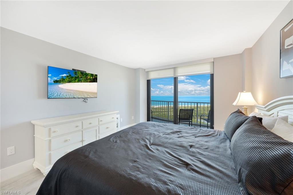 320 Seaview Ct # 1801 Property Photo 15