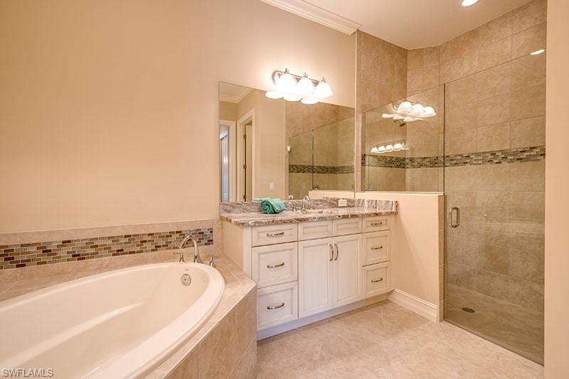 6564 Roma Way Property Photo 14