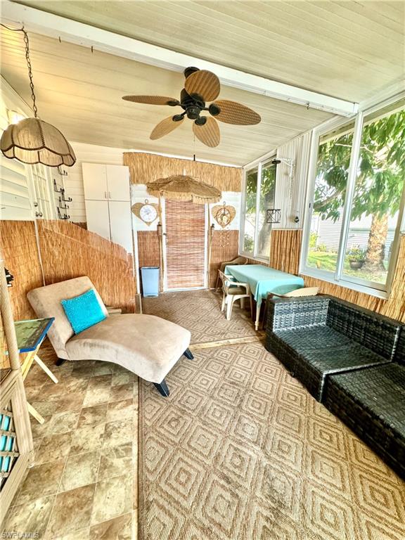27373 Pauline Dr Property Photo 6