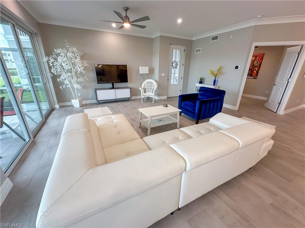 201 Indies Dr # 102 Property Photo 14