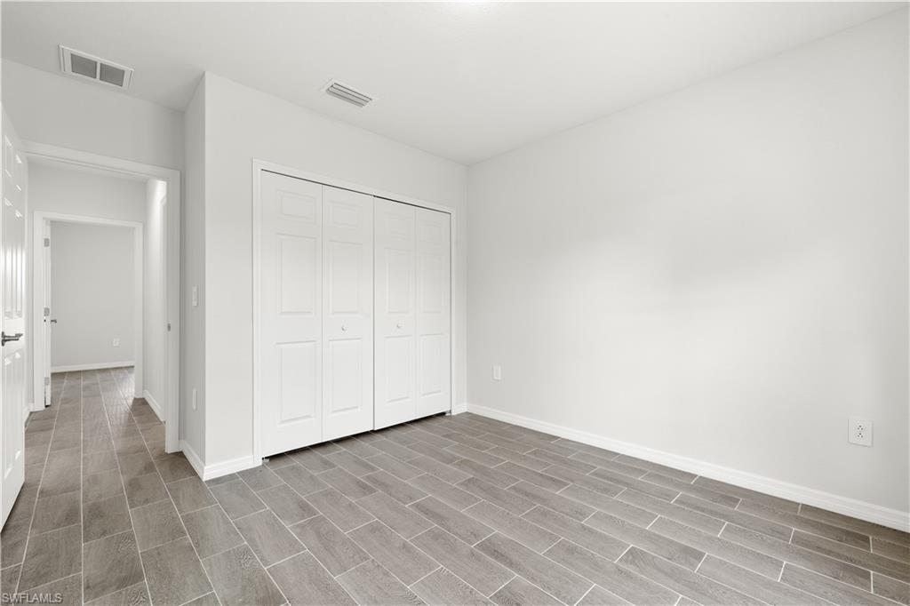 105 Plainview St Property Photo 10