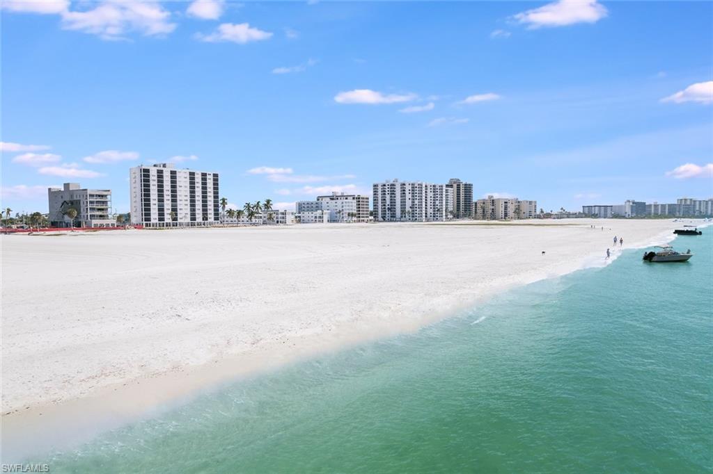 6230 Estero Blvd # 302 Property Photo 33