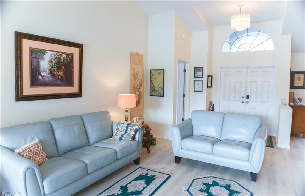 8210 Arborfield Ct Property Photo 7