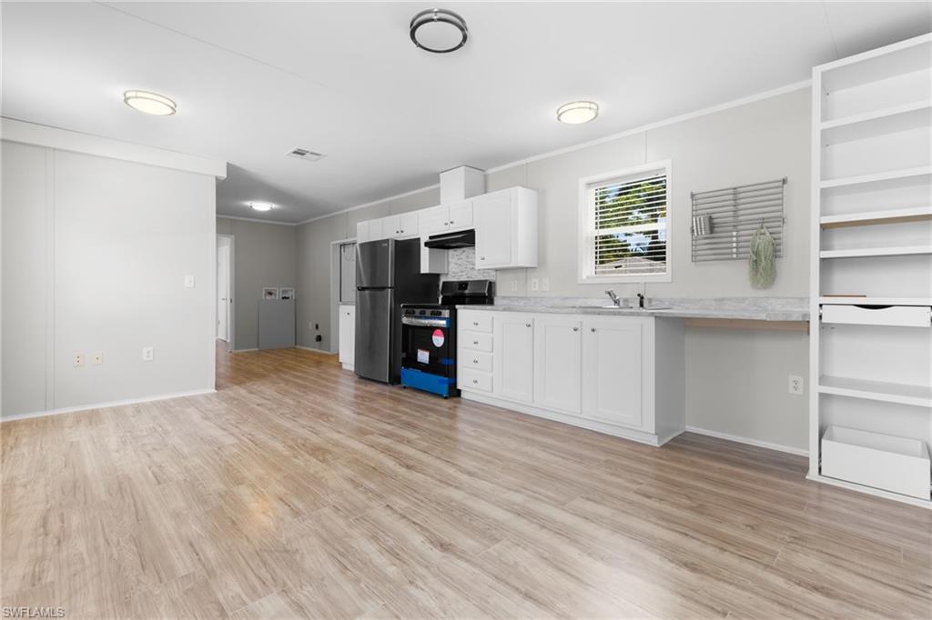 5911 Eastling DR Property Photo 1