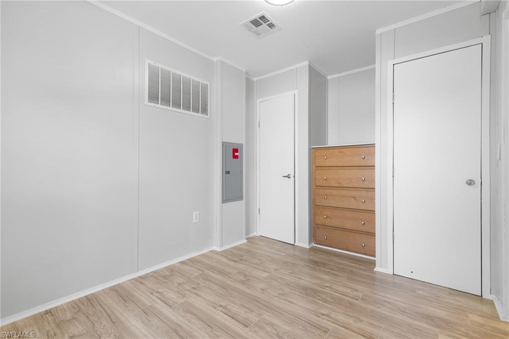 5911 Eastling Dr Property Photo 11