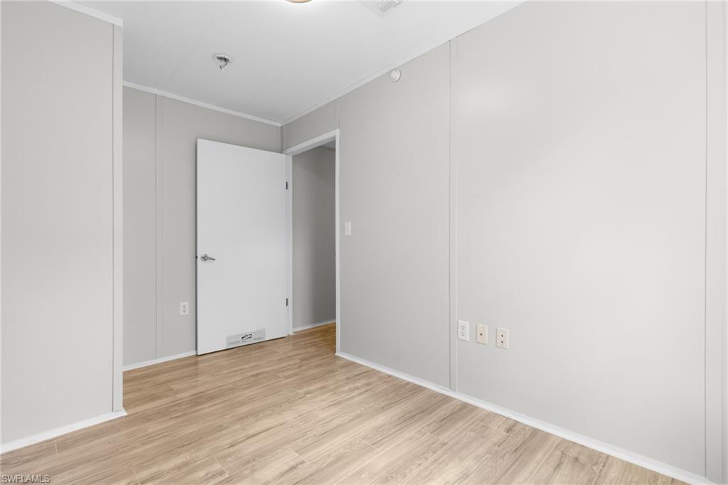 5911 Eastling Dr Property Photo 15