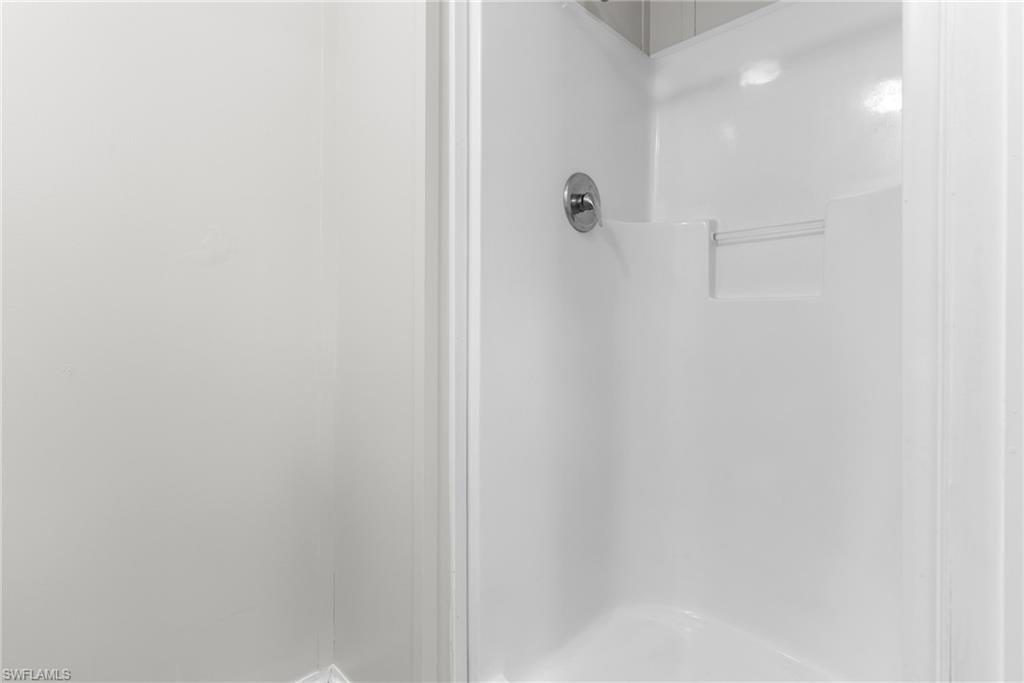 5911 Eastling Dr Property Photo 17