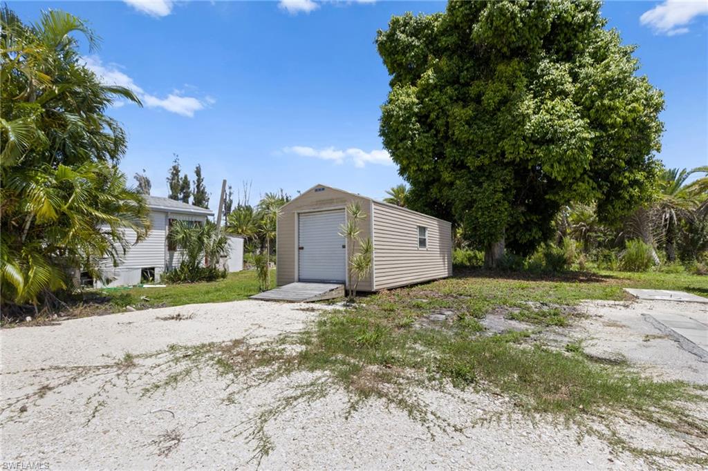 5911 Eastling Dr Property Photo 18