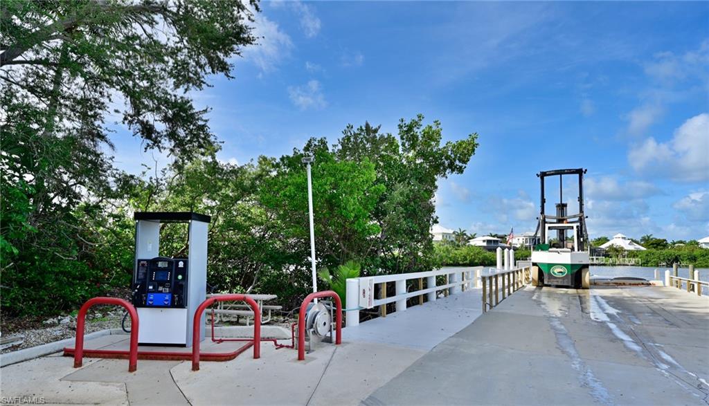 5025 Bonita Beach Rd Sw Property Photo 3