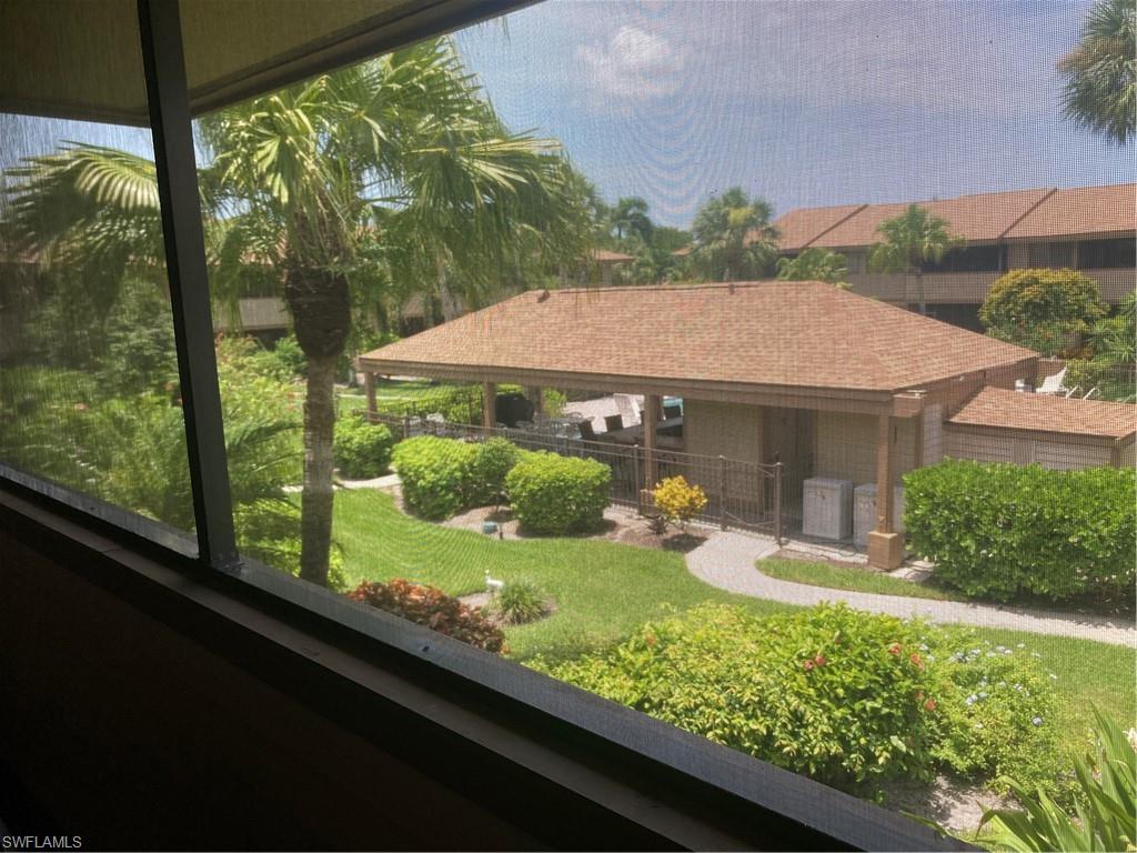 64 4th St # B201 Property Photo 2