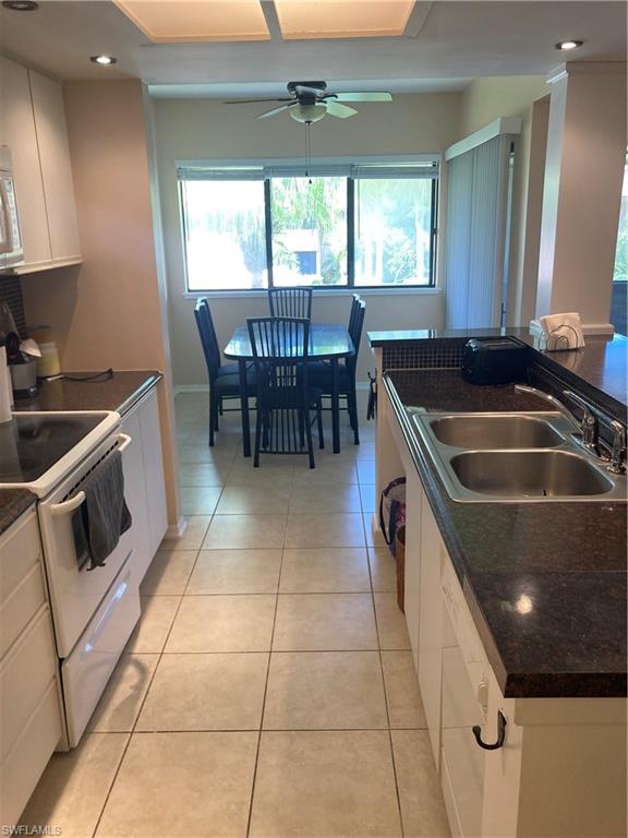 64 4th St # B201 Property Photo 6