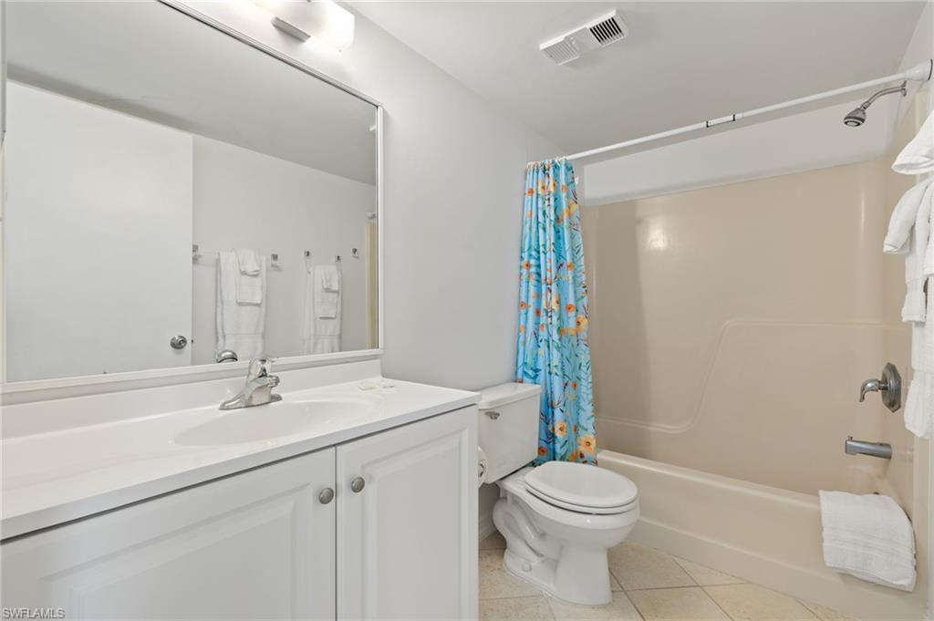 7330 Estero Blvd # 302 Property Photo 15