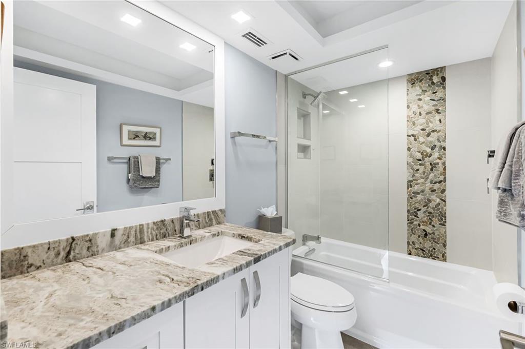 440 Seaview Ct # 1901 Property Photo 21