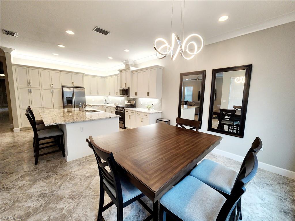 16463 Orinda Way Property Photo 10