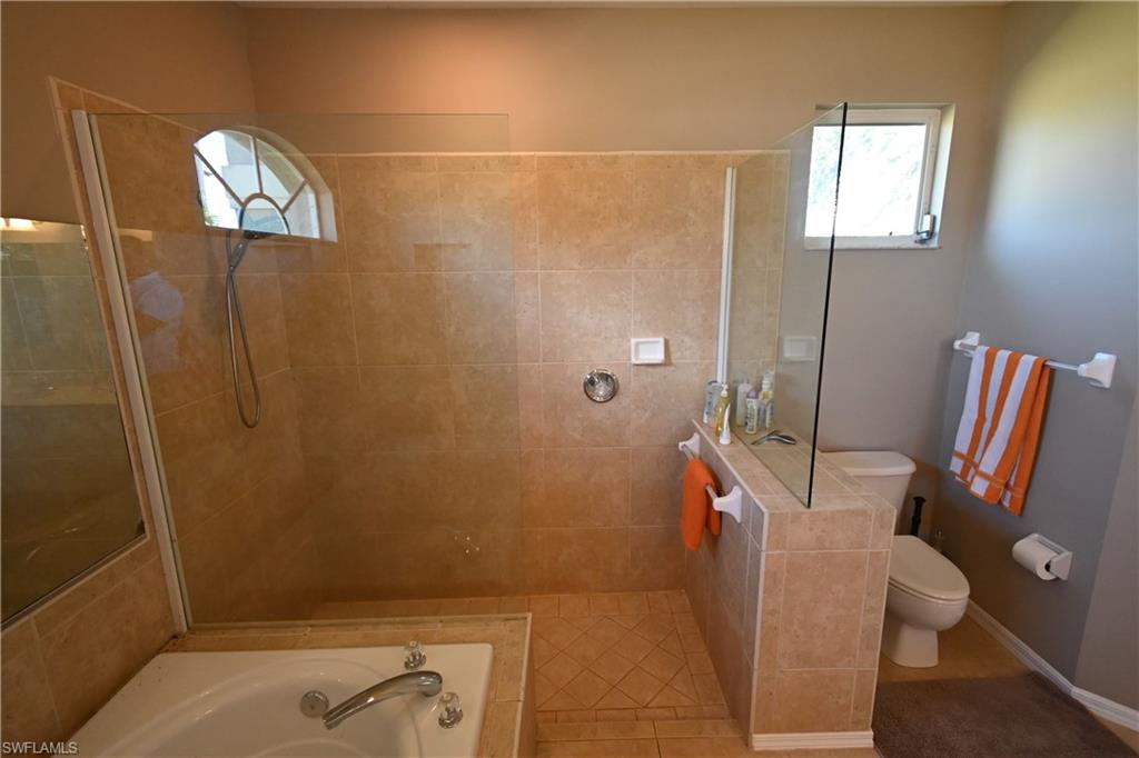 2919 Se 5th Ave Property Photo 19