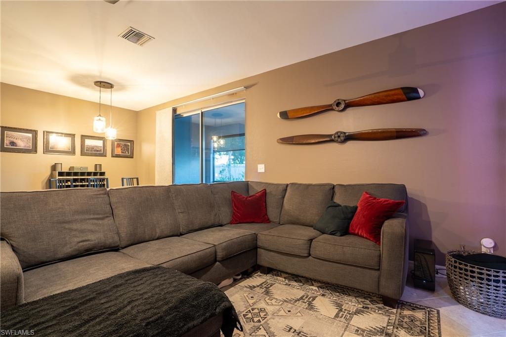 3908 Cherrybrook Loop Property Photo 10