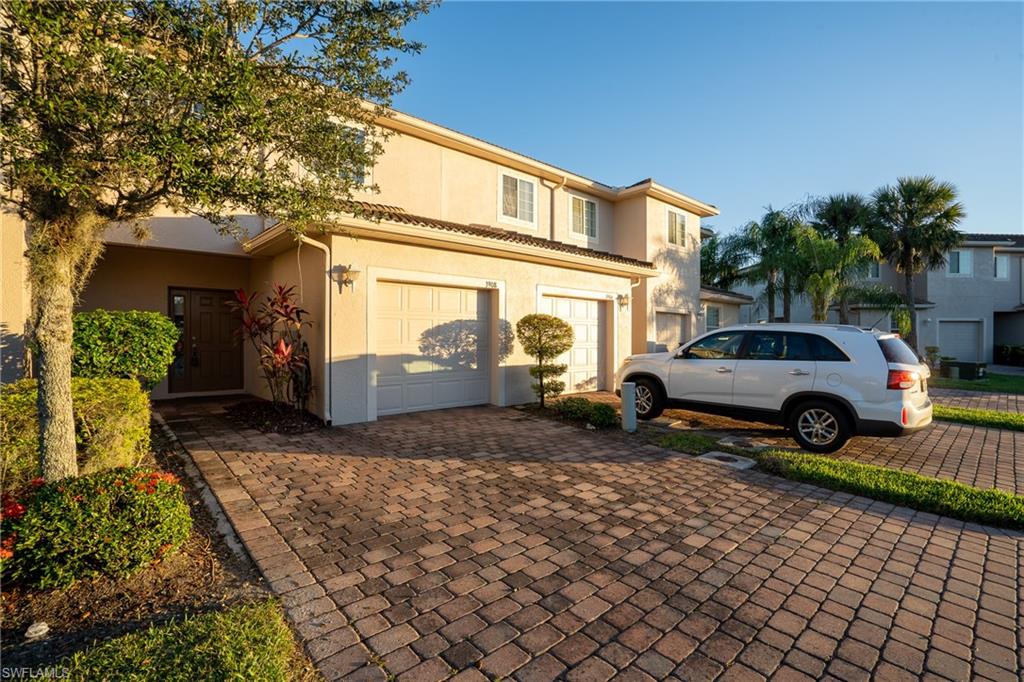 3908 Cherrybrook Loop Property Photo 27