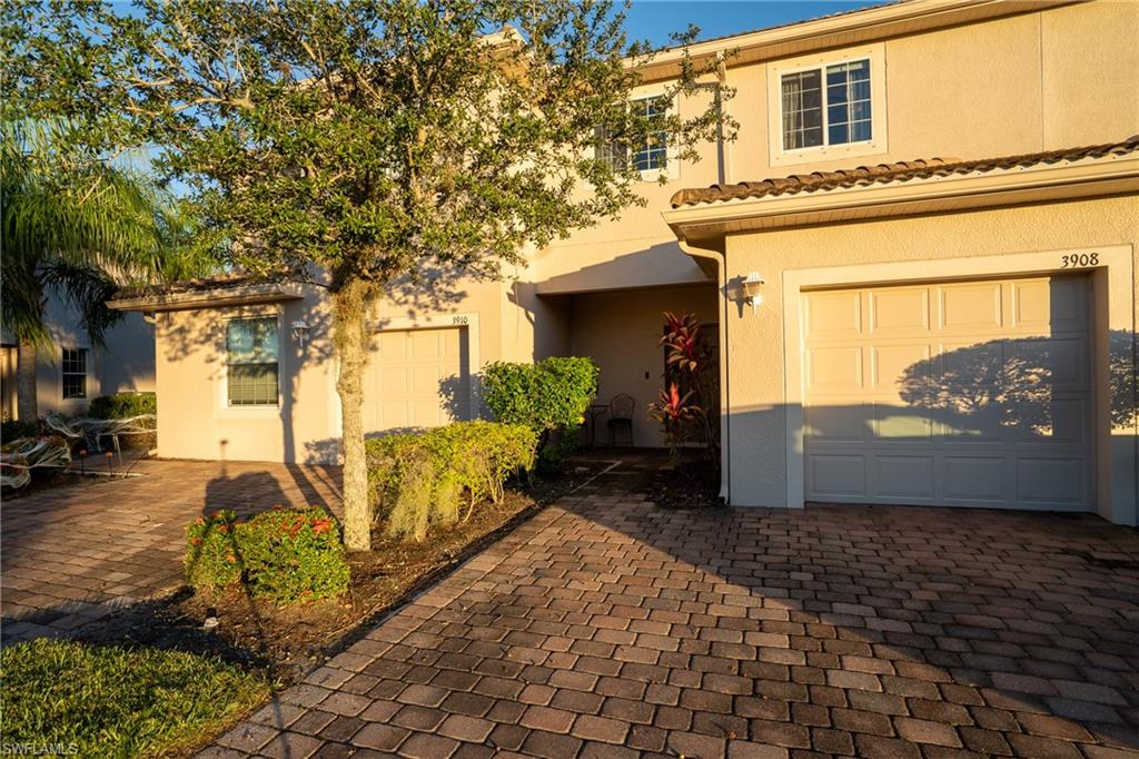3908 Cherrybrook Loop Property Photo 28