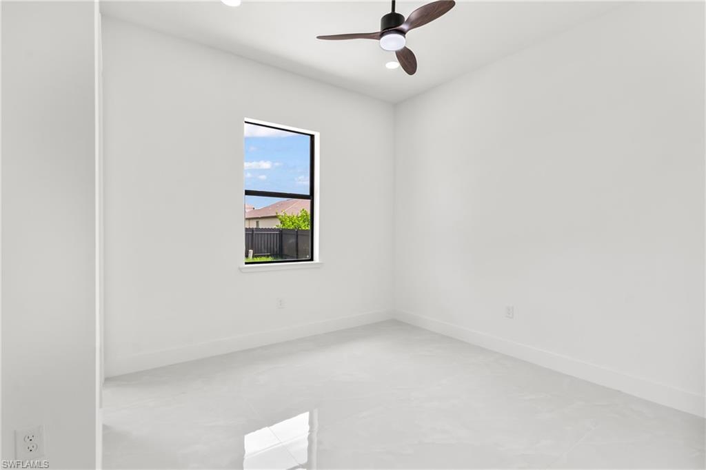 1809 Sw Trafalgar Pkwy Property Photo 23