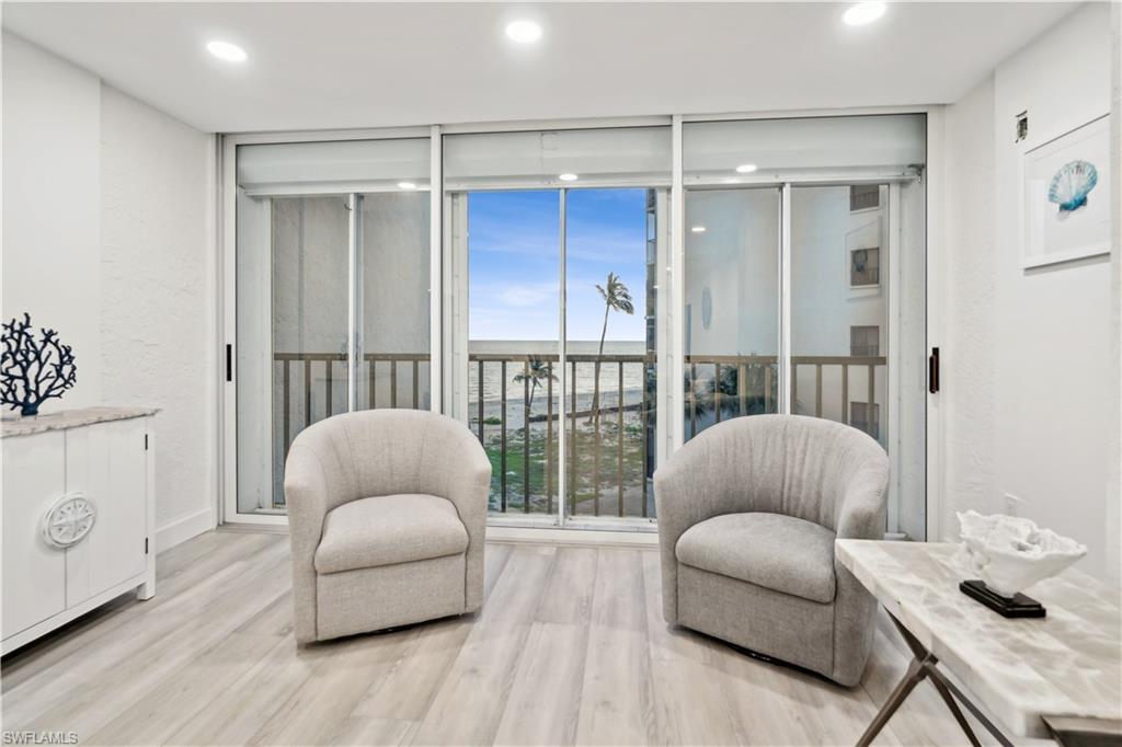 25820 Hickory Blvd # 301 Property Photo 6