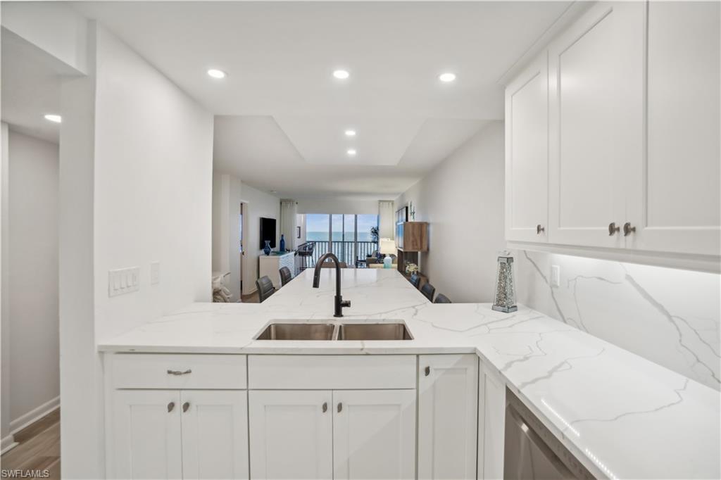 25900 Hickory Blvd # 605 Property Photo 15