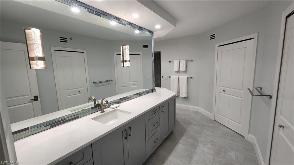 20 Seagate Dr # 301 Property Photo 13