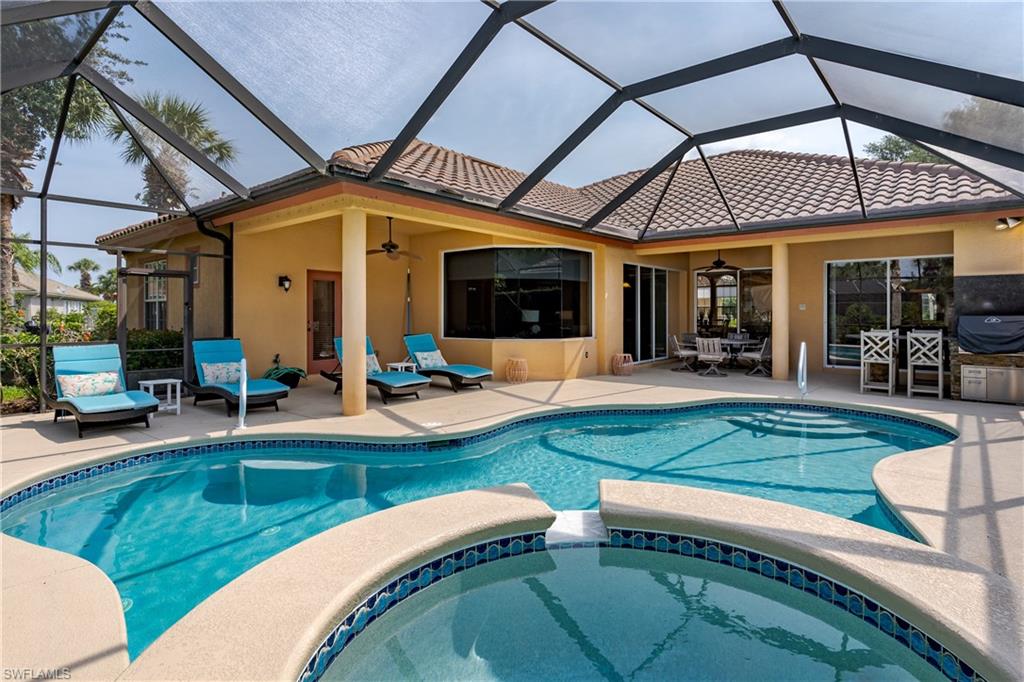 8754 Hideaway Harbor Ct Property Photo 2