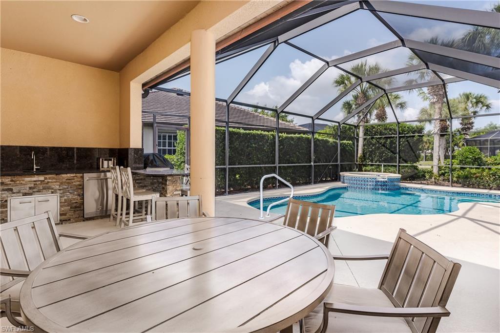 8754 Hideaway Harbor Ct Property Photo 8
