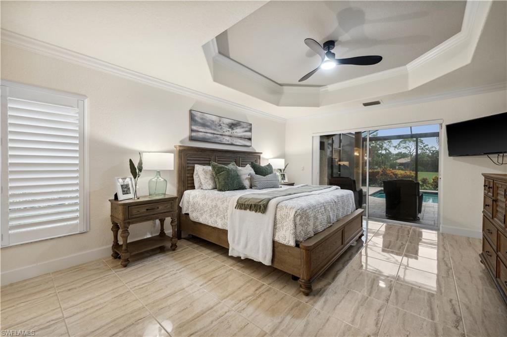 28399 Del Lago Way Property Photo 8