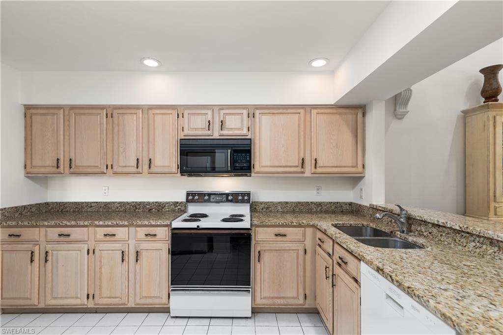 6658 Trident Way # J4 Property Photo 11