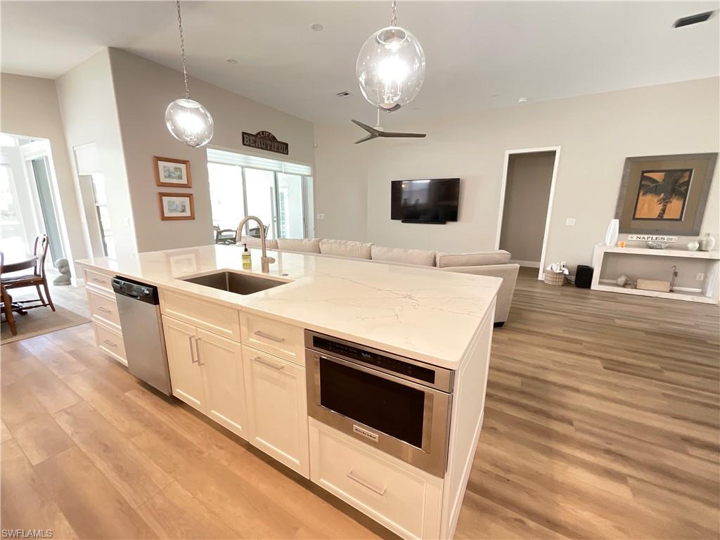 1709 Marsh Run Property Photo 4